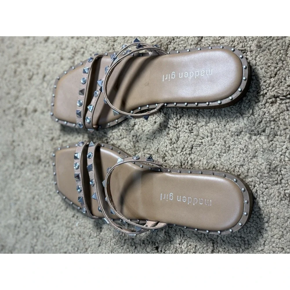 Steve Madden Girl Sophii Sandals Women 6.5 Studded Strappy Footbed